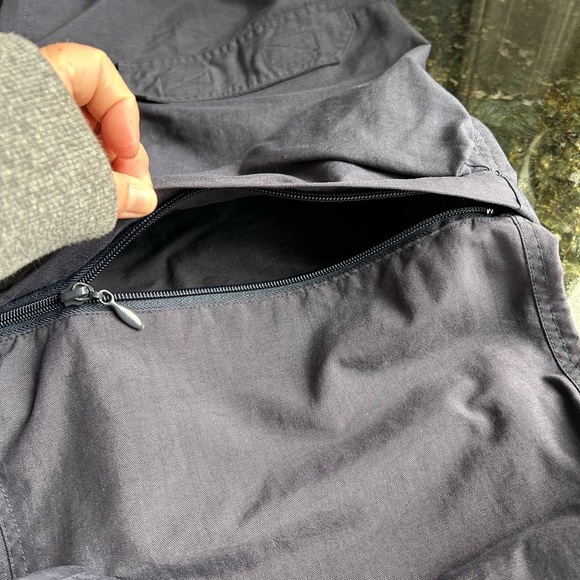 OuterSport men’s zip off hiking cargo pants. Elastic waist w belt. Nylon. Cargo - Picture 13 of 13